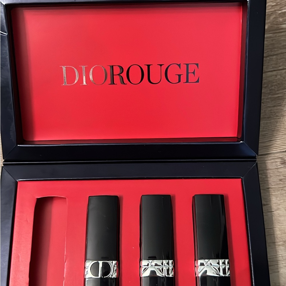 Dior Mini Lipstick Trio in Black and Red Gift Set